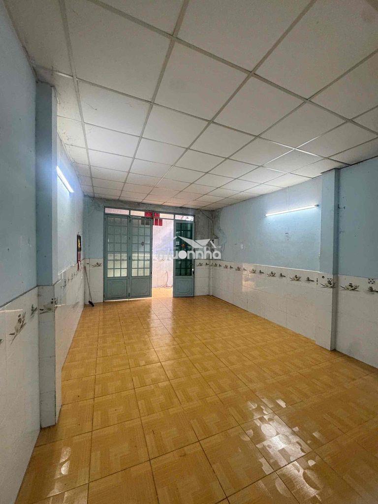 Nhà cho thuê  hẻm 3gác đường gò dầu dt 4m x 21m 1pn lớn nhà sạch sẻ đẹ