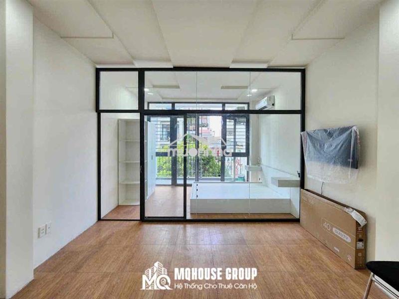 Căn hộ 1 phòng ngủ_studio ban công -máy giặt riêng - ngay luỹ bán bích