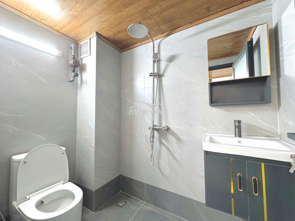 Phòng ban công - gác lửng - khu cnc - giữ xe điện - Ảnh 4