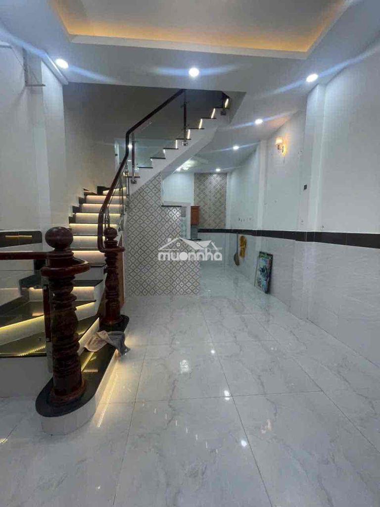 Nhà hẻm ba gác 405// thống nhất (4,5x9m) - 3 phòng ngủ giá 11tr