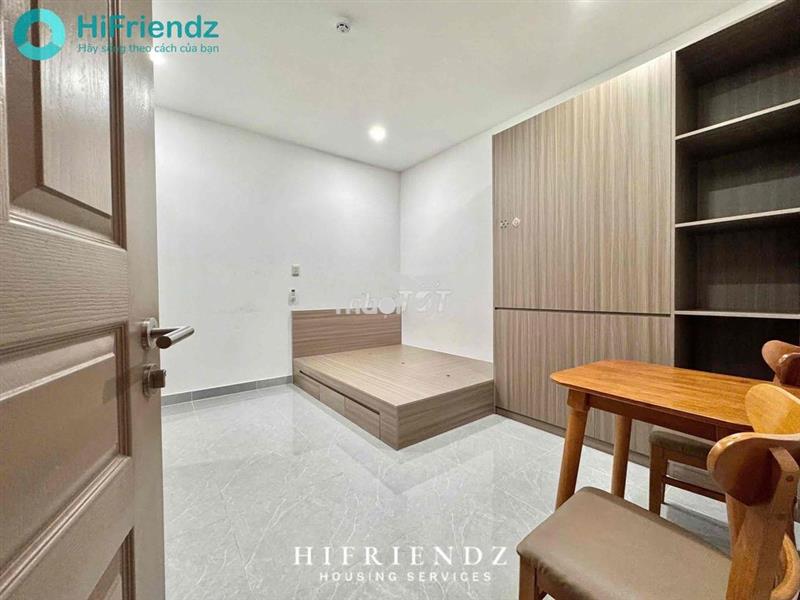 Studio thang máy - gần parc mall - cầu chánh hưng - tính điện nước