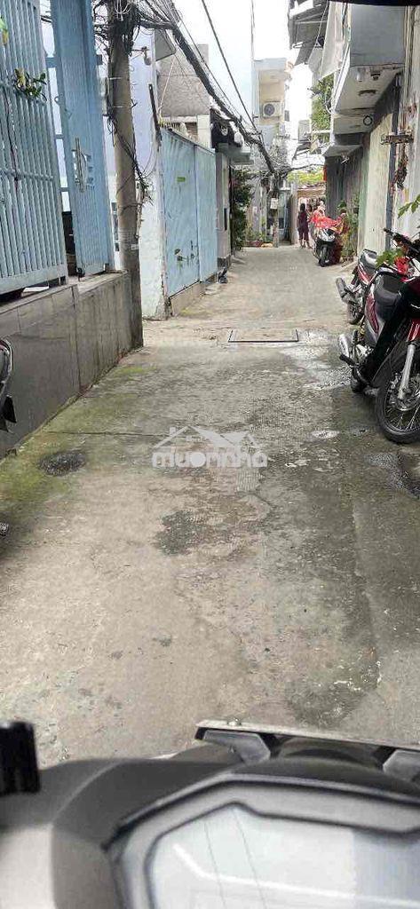 Ngan 3 m dai9 m gác lửng 2tr gần chung cư giá hoà quốc lo 50 vao50 m