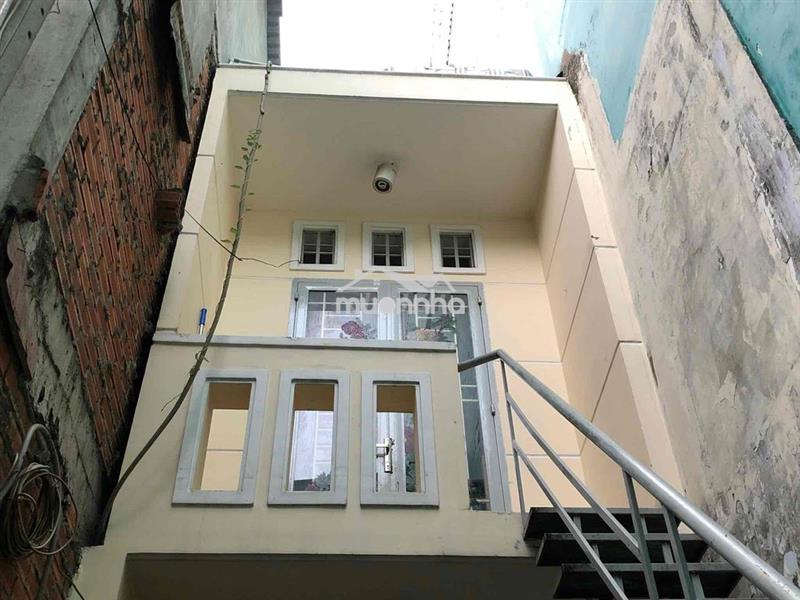 Cho thuê lầu 1 60m2 ở đường lê ngã quận tân phú