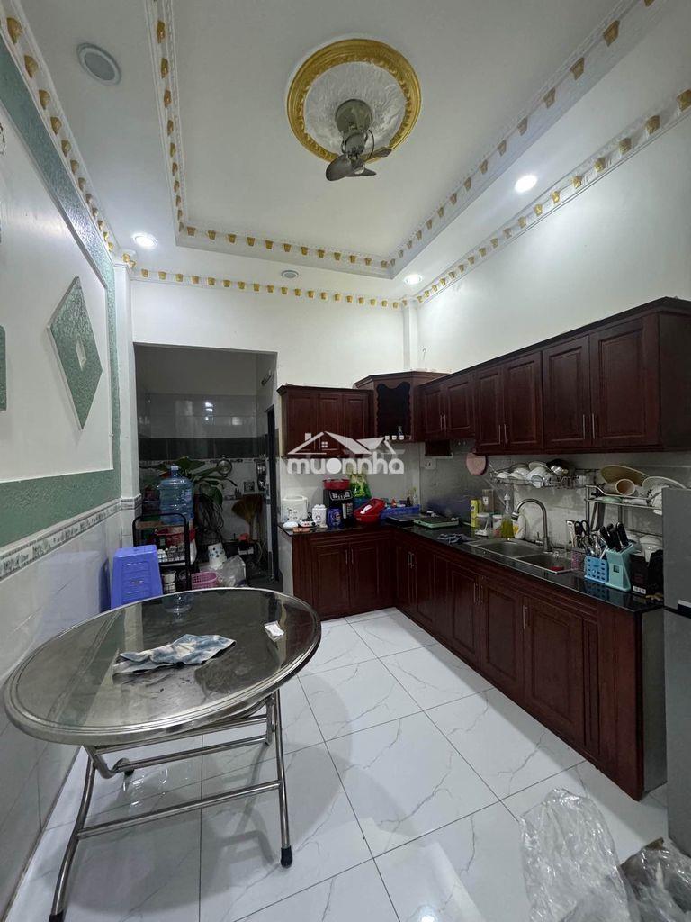 Phú định an dương vương q8 49m² hẻm xe hoi nhỉnh 6tỷ