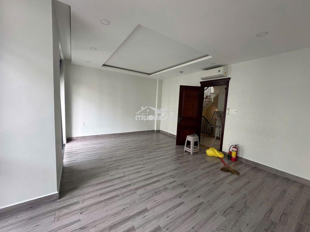 Sàn văn phòng tầng 2 (6x17m) chia sẵn 2 phòng - chỉ 9.5 triệu/tháng! - Ảnh 4