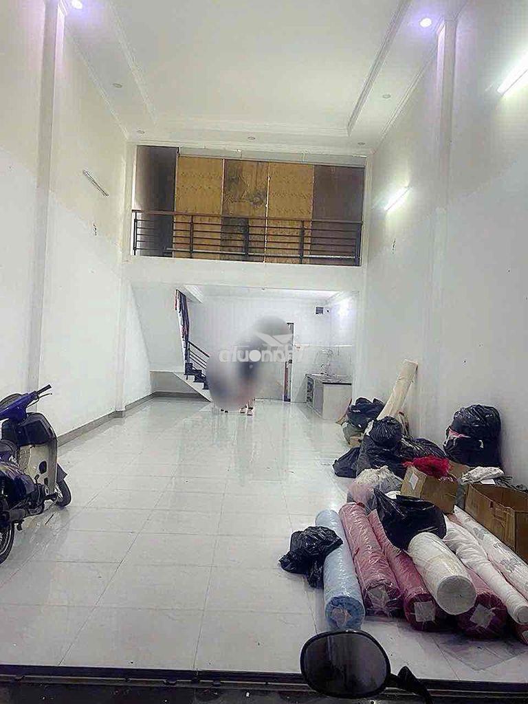 Nhà 5.5 m ❌22m đúc lửng 1pn,2wc ,hẻm 7m ,kênh nước đen - Ảnh 2