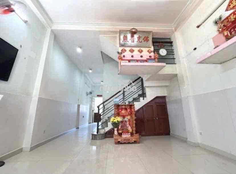 [4.2m x 10m] 7.1 tỷ nhà 4 tầng - cách mặt tiền 15m  gần cx bình thới - Ảnh 2