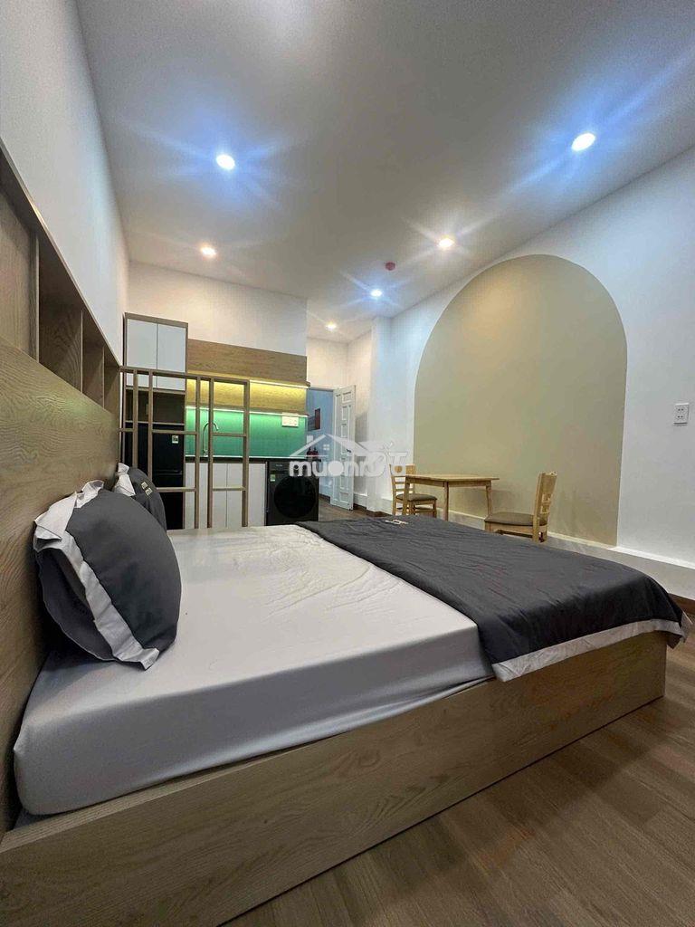 Nhà mới nguyễn thị minh khai q1 phòng siu rộng full nội thất keng - Ảnh 3