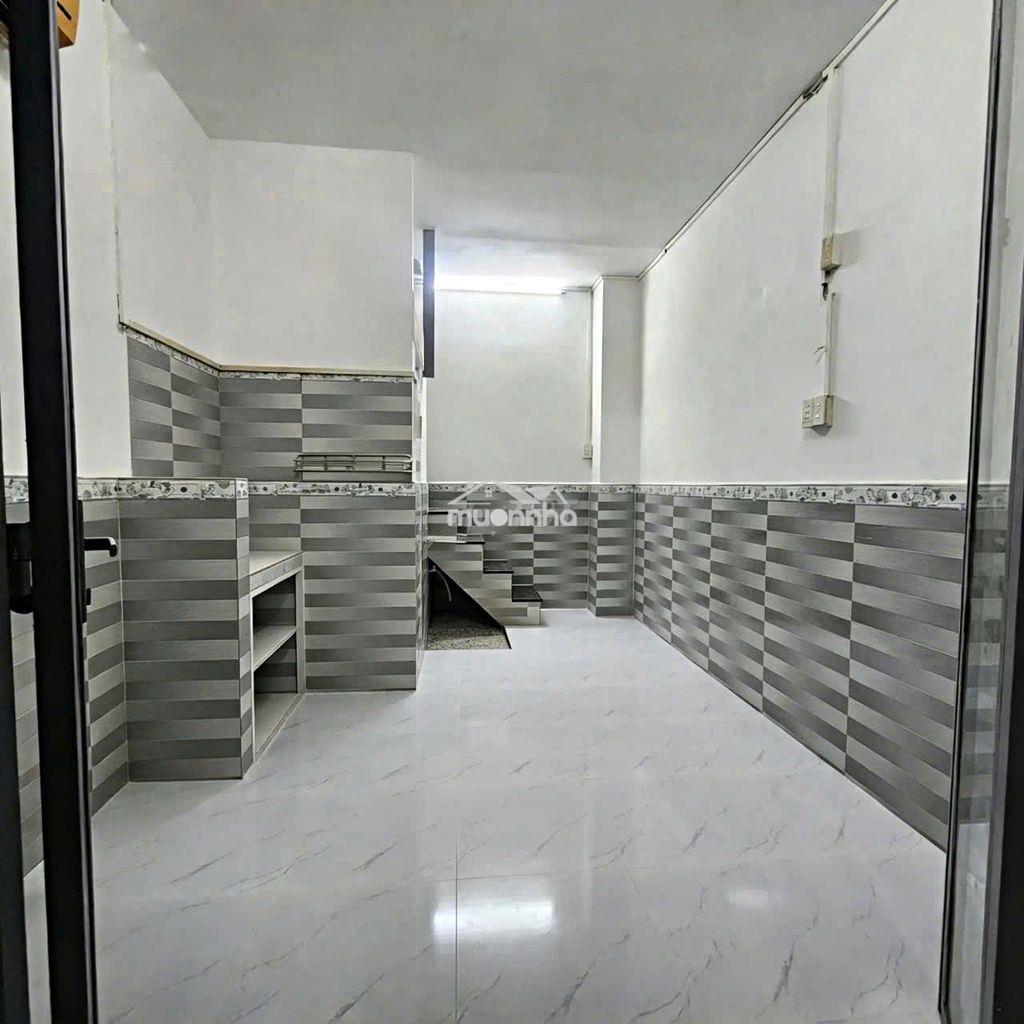 Nhà hẻm lạc long quân q11 - Ảnh 2