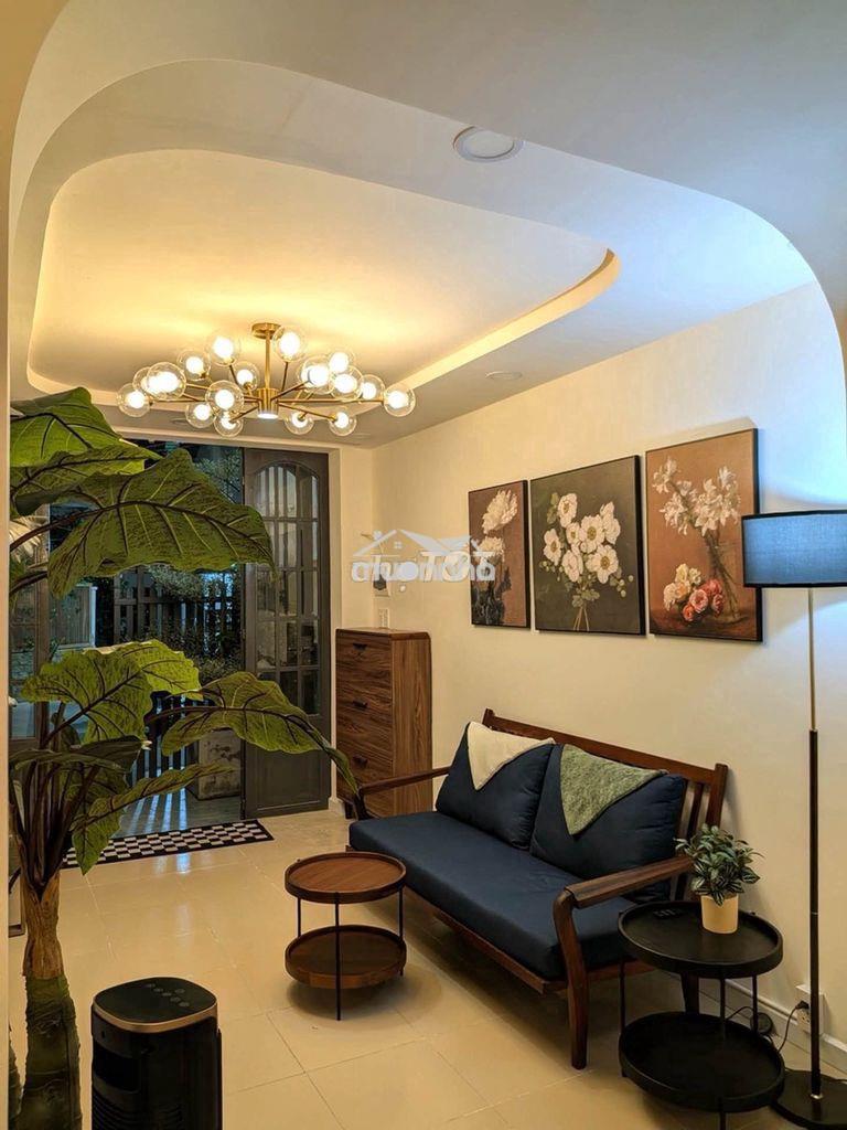 Nhà đẹp chill 3 tầng 3pn 36m2 gần ngã tư phú nhuận