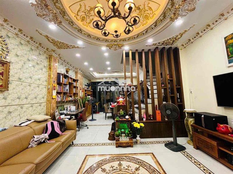 Nhà full nội thất 1 trệt 3 lầu 4pn 5x15m hẻm huỳnh tấn phát quận 7