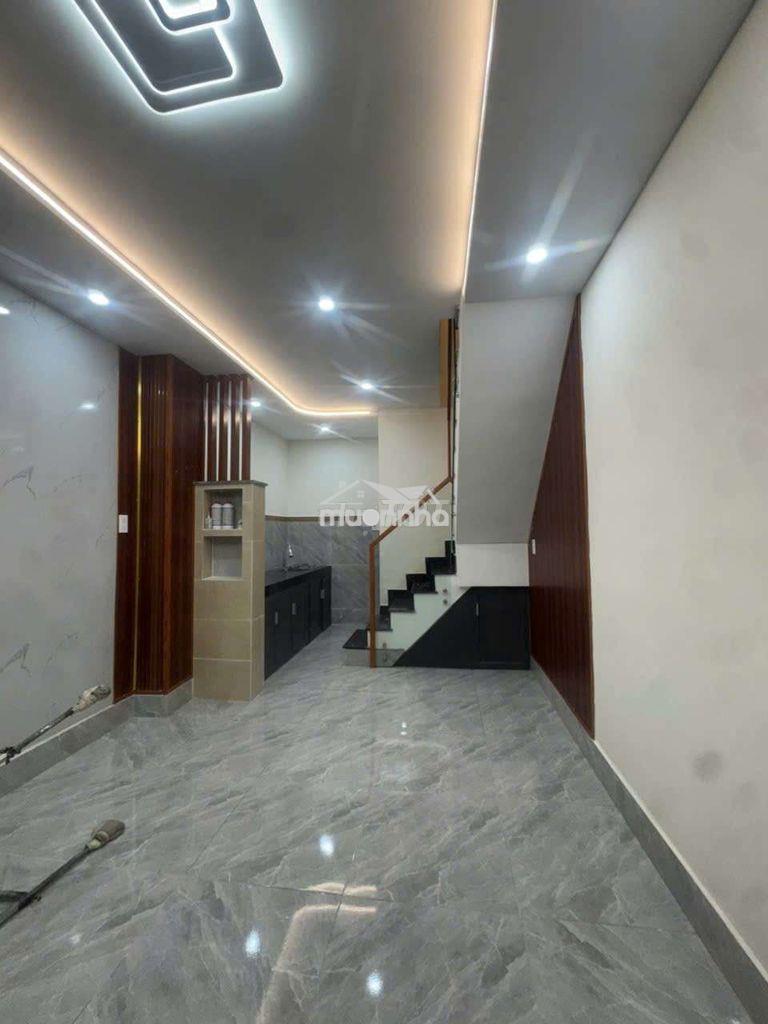 Nhà mới đẹp, 2 tầng 60m2, 2 pn, wc, hẻm ô tô 4 chõ chỉ 3 t.y 9 - Ảnh 3
