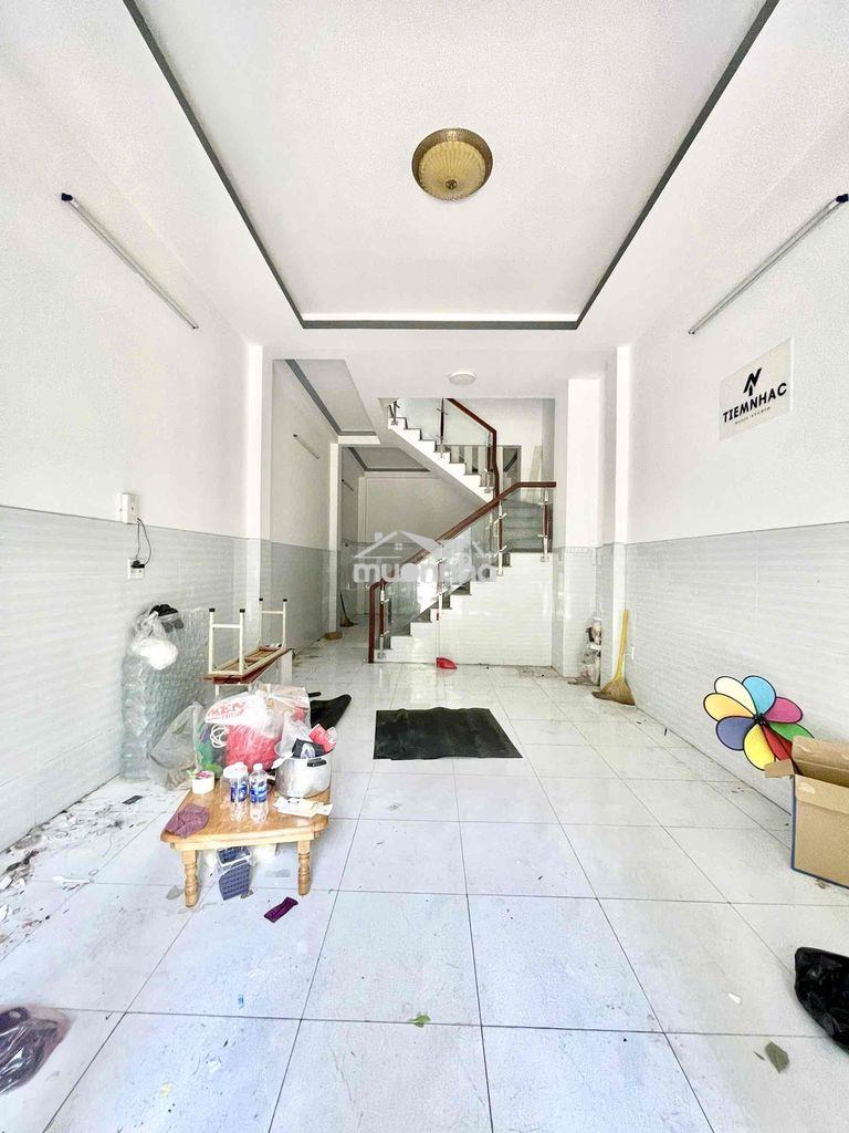 Nhà hẻm rộng 10m kế bên aeon tân phú - 4x14m - đúc 3 lầu - giá rẻ - Ảnh 2