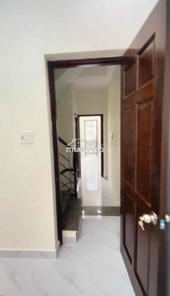 Hẻm xe hơi 5m đường nguyễn tiểu la q 10, ngang 3x9m 4 tầng - Ảnh 2