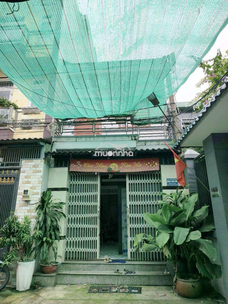Nhà 1 trệt 1 lầu cần bán
